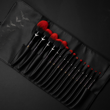 Ozzy Osbourne X Jolie Beauty © - ROCK ROYALTY Makeup Brush Set