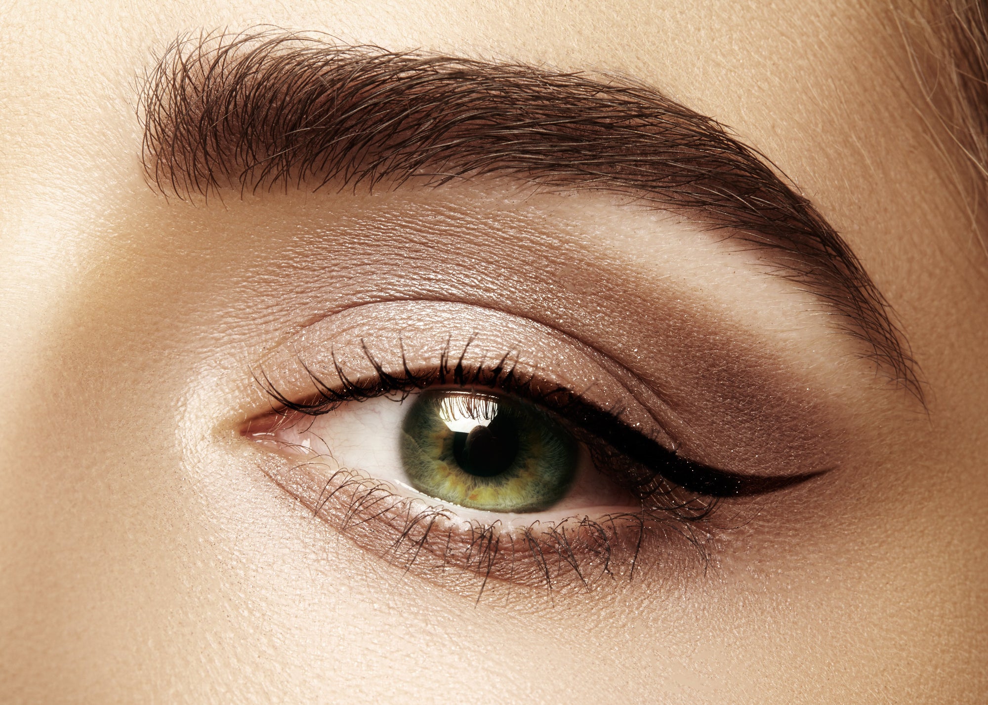 Eyeliner Tips For Different Eye Shapes