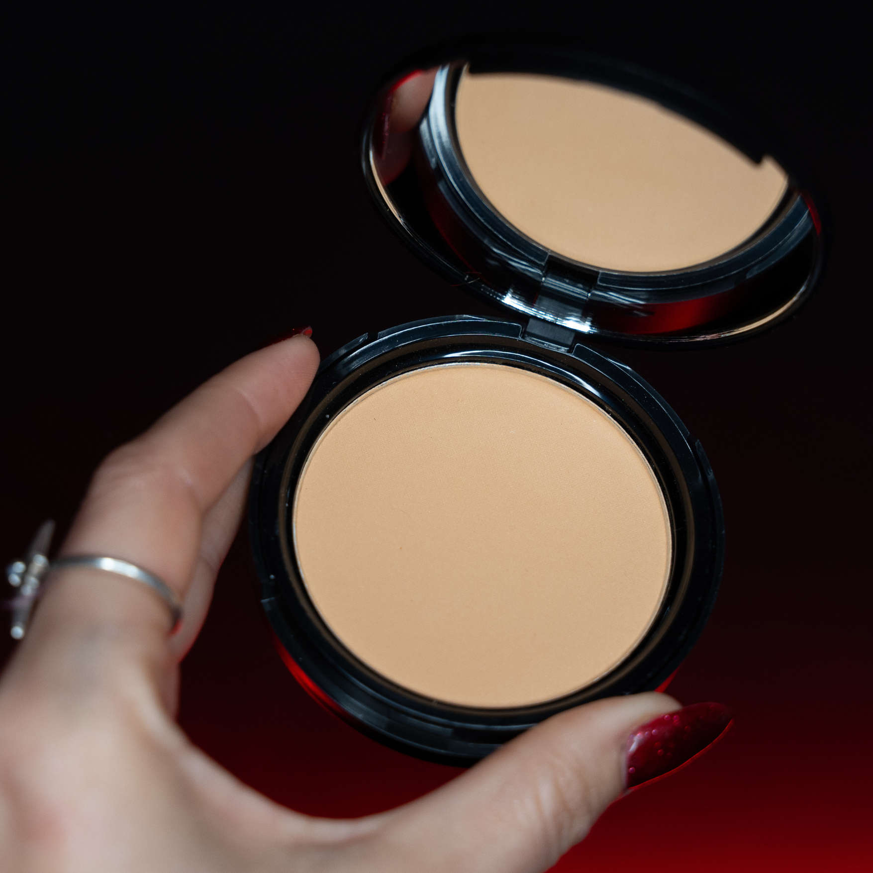 Smooth & Set Brightening Powder - Honey